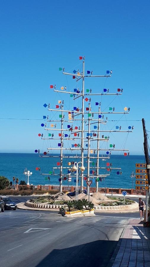 Victoria Luxury Beachfront Apartment In Benalmadena Costa Экстерьер фото