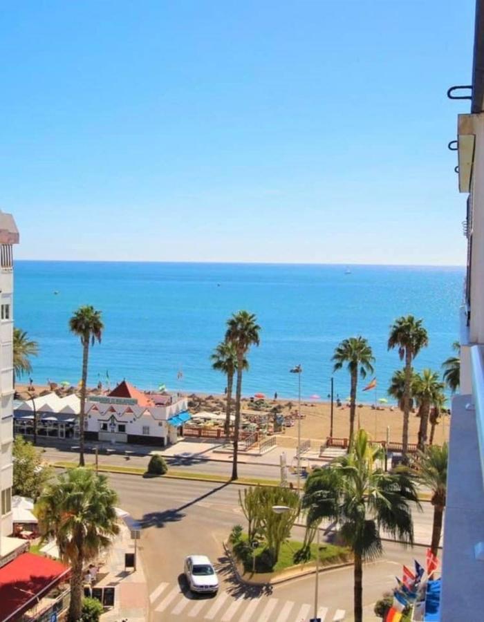 Victoria Luxury Beachfront Apartment In Benalmadena Costa Экстерьер фото