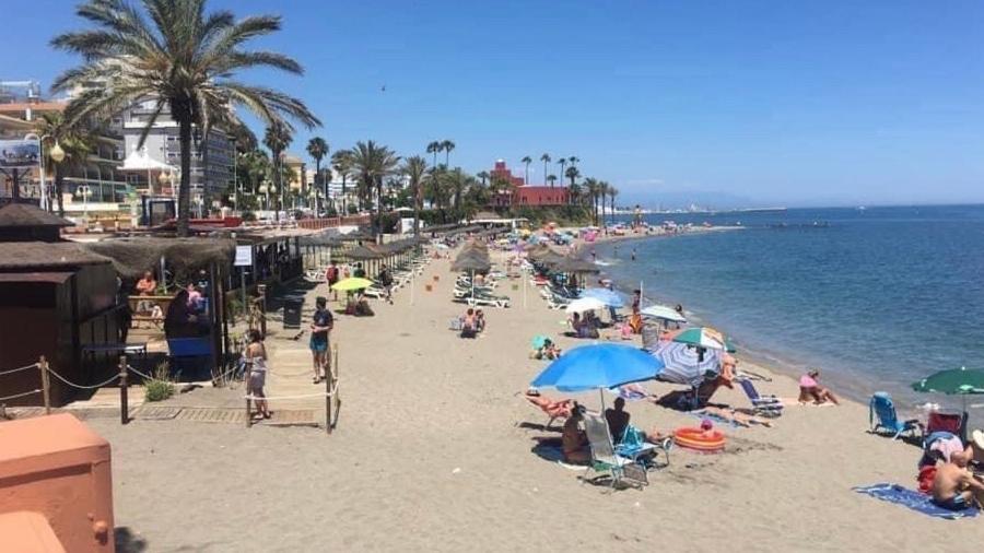 Victoria Luxury Beachfront Apartment In Benalmadena Costa Экстерьер фото