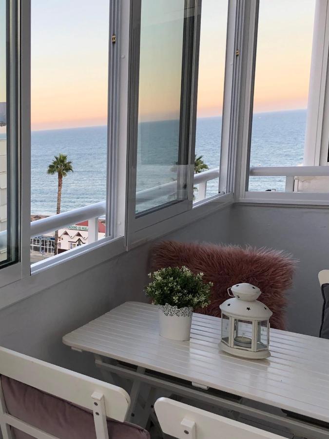 Victoria Luxury Beachfront Apartment In Benalmadena Costa Экстерьер фото